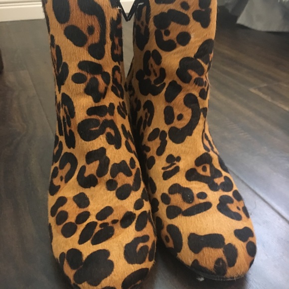 Leopard Booties - Picture 2 of 3